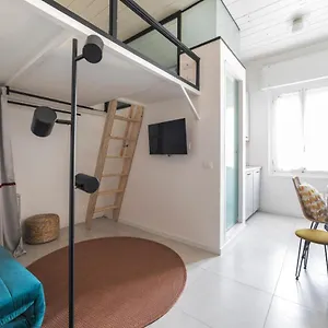 https://naviglio-pavese-studio-apartment.italymilanhotels.net